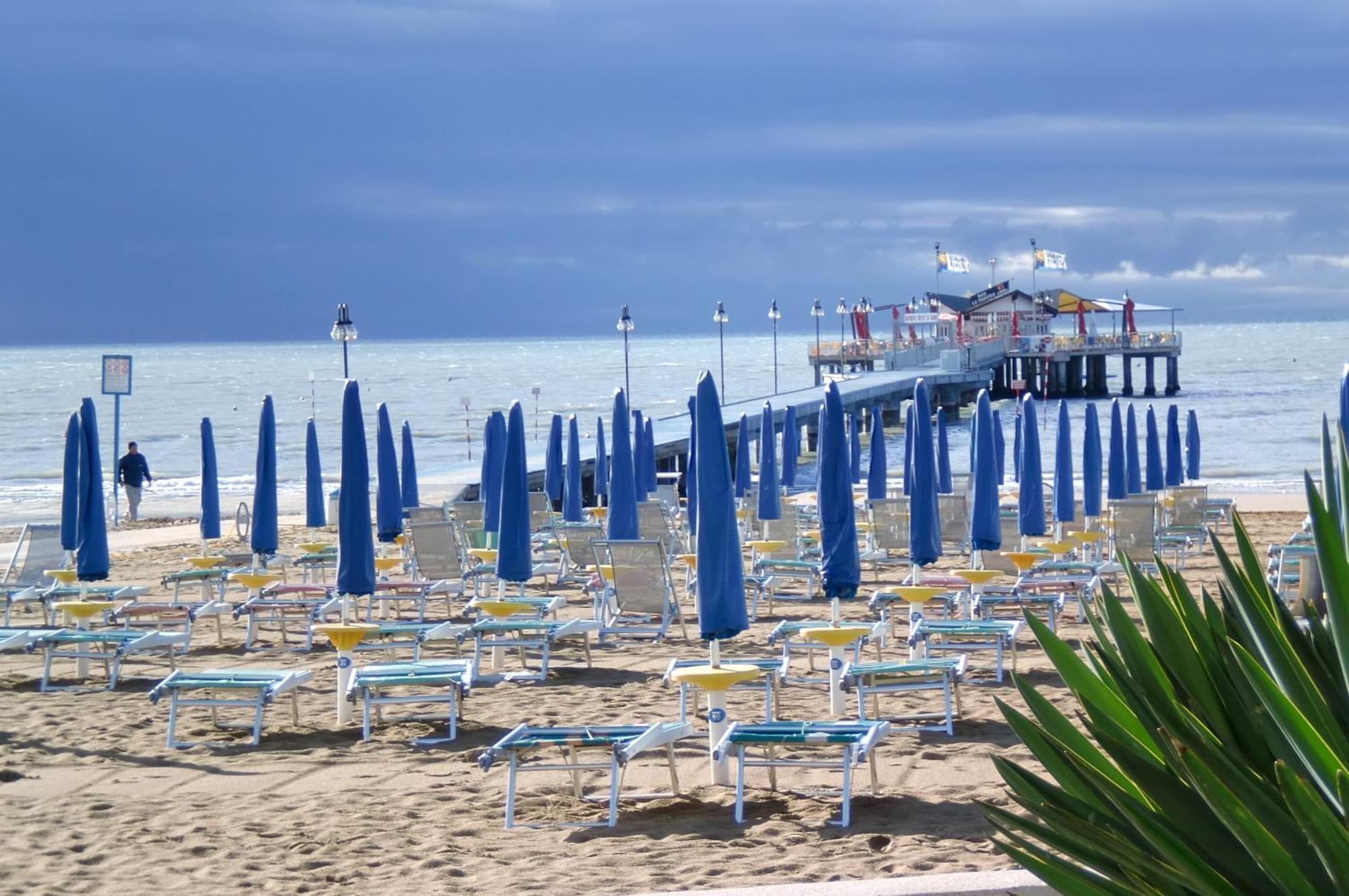 Suite Erica Lignano Hotel Lignano Sabbiadoro Extérieur photo